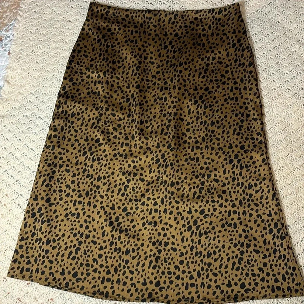Dress Forum Animal Print Midi Skirt size L - Picture 2 of 9